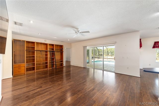 19421 SW 100th Loop, Dunnellon, FL 34432