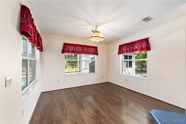 19421 SW 100th Loop, Dunnellon, FL 34432