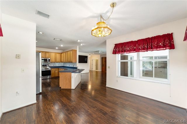 19421 SW 100th Loop, Dunnellon, FL 34432