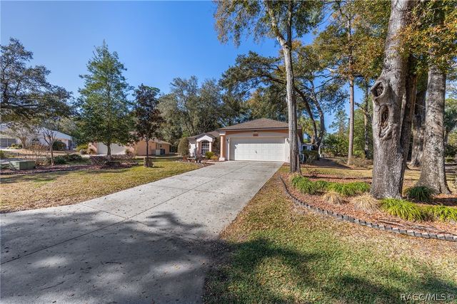19421 SW 100th Loop, Dunnellon, FL 34432