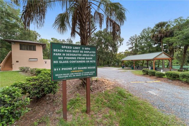 19421 SW 100th Loop, Dunnellon, FL 34432