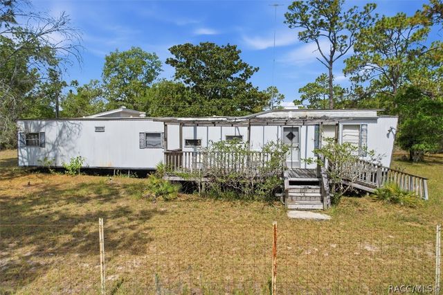 4675 W Roses Court, Homosassa, FL 34446