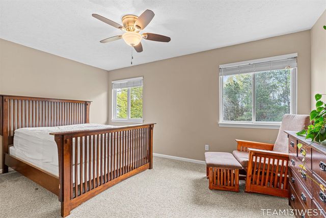 339 Sandy Court, Holland, MI 49424