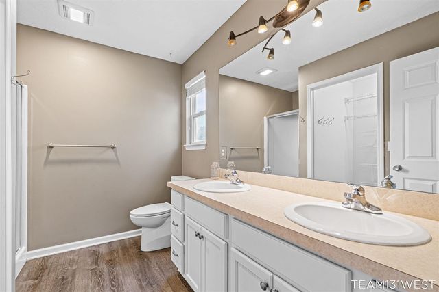 339 Sandy Court, Holland, MI 49424