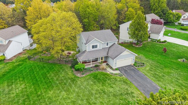 339 Sandy Court, Holland, MI 49424