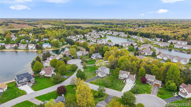 339 Sandy Court, Holland, MI 49424