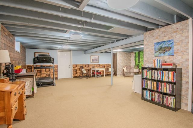 130 ANGEL LN, Holts Summit, MO 65043