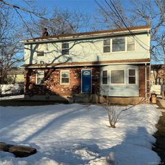 39 N 16th Street, Wyandanch, NY 11798