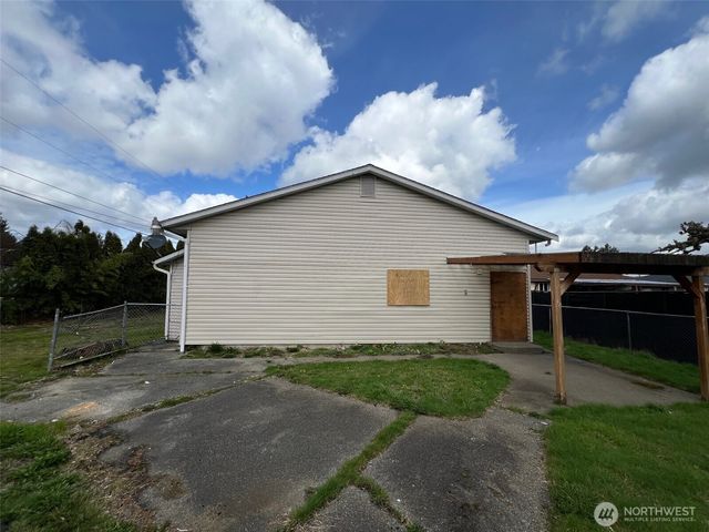 1006 17th Street SE, Auburn, WA 98002