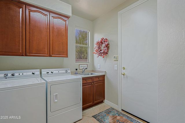 33242 N 68TH Place, Scottsdale, AZ 85266
