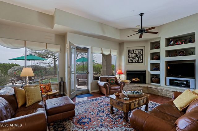 33242 N 68TH Place, Scottsdale, AZ 85266
