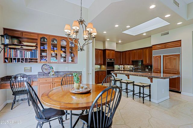 33242 N 68TH Place, Scottsdale, AZ 85266