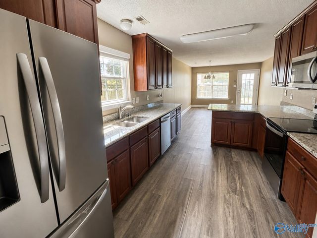 229 Shadow Court SW, Huntsville, AL 35824