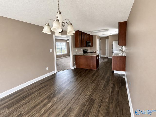 229 Shadow Court SW, Huntsville, AL 35824