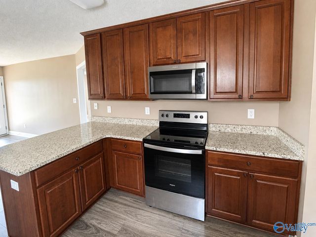 229 Shadow Court SW, Huntsville, AL 35824