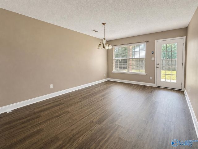 229 Shadow Court SW, Huntsville, AL 35824