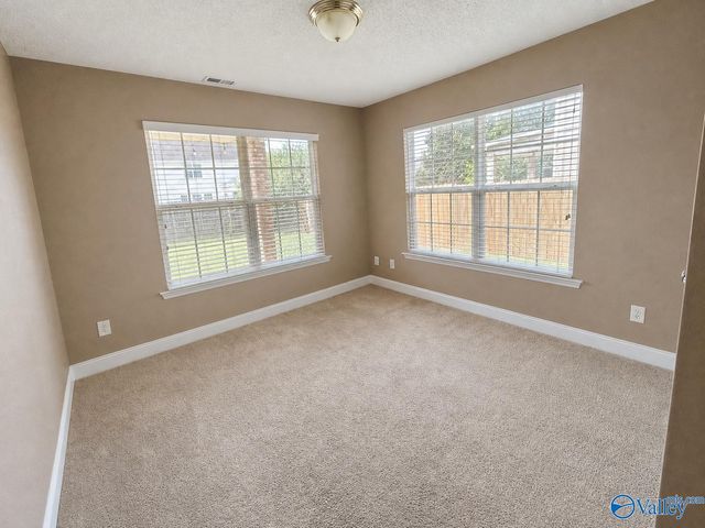 229 Shadow Court SW, Huntsville, AL 35824
