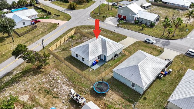 224 SW 16th Pl Place SW, Vero Beach, FL 32962