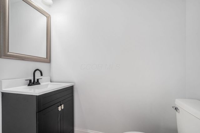 592 Rhoads Avenue, Columbus, OH 43205