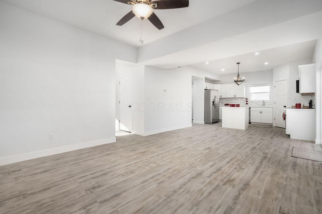 592 Rhoads Avenue, Columbus, OH 43205