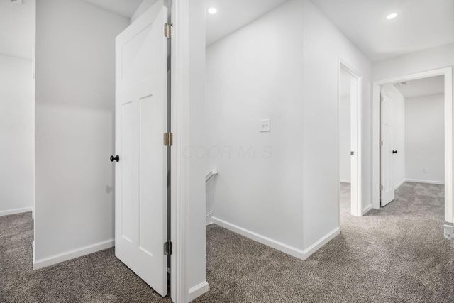 592 Rhoads Avenue, Columbus, OH 43205