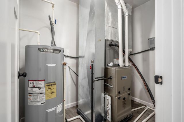 592 Rhoads Avenue, Columbus, OH 43205