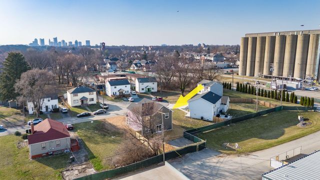 592 Rhoads Avenue, Columbus, OH 43205