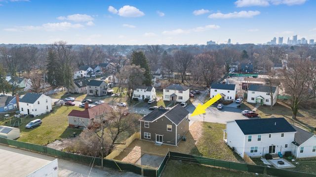 592 Rhoads Avenue, Columbus, OH 43205