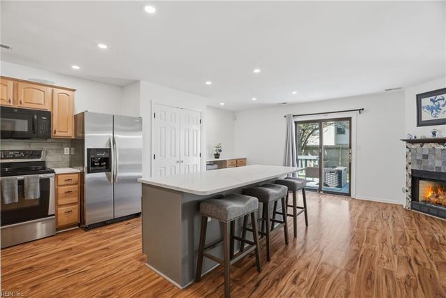 1709 Kitimal DR, Virginia Beach, VA 23454