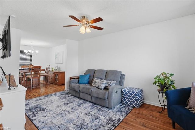 1709 Kitimal DR, Virginia Beach, VA 23454