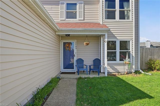 1709 Kitimal DR, Virginia Beach, VA 23454