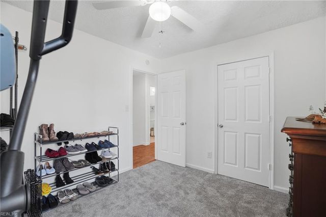 1709 Kitimal DR, Virginia Beach, VA 23454