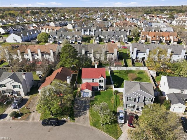 1709 Kitimal DR, Virginia Beach, VA 23454