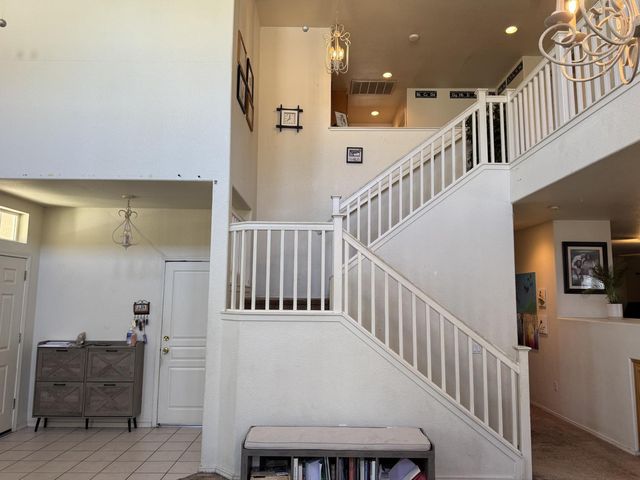 8859 Shasta Lily Dr, Elk Grove, CA 95624