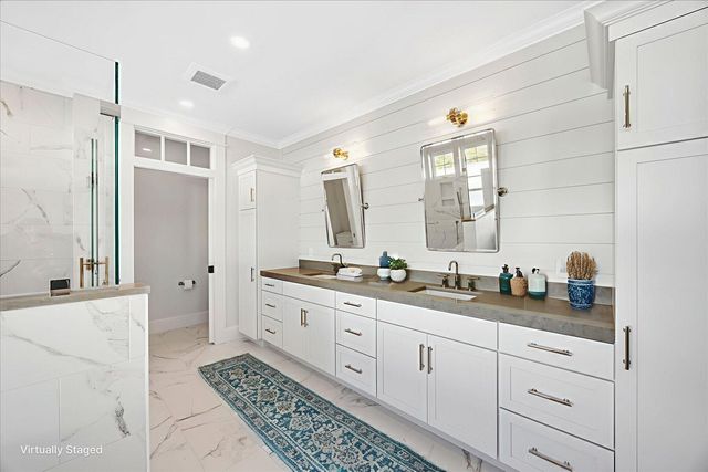 48 Country Club Lane, Mashpee, MA 02649