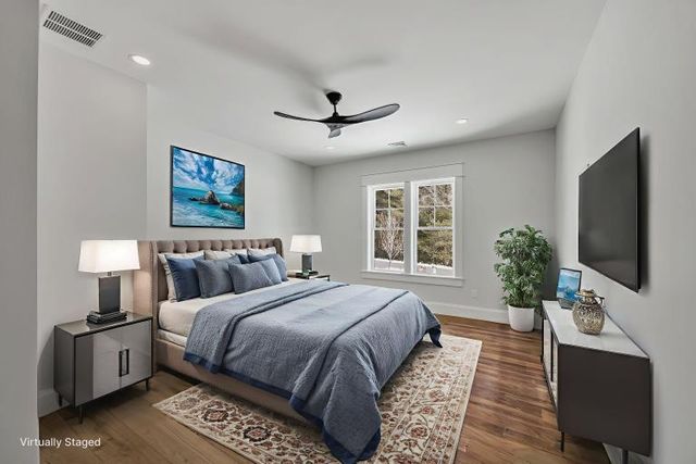 48 Country Club Lane, Mashpee, MA 02649
