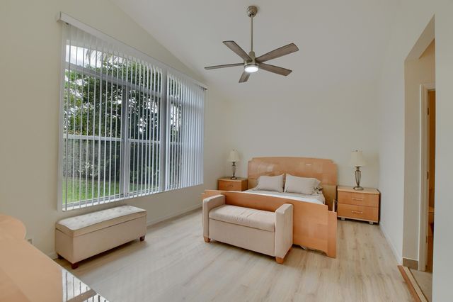 1225 E Magnolia Circle, Delray Beach, FL 33445