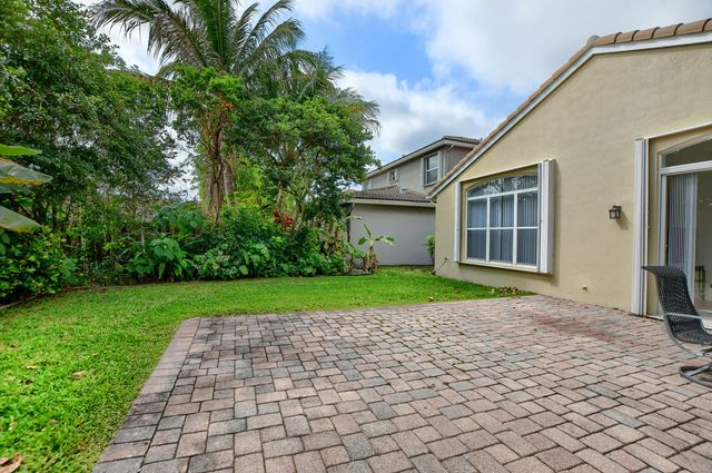 1225 E Magnolia Circle, Delray Beach, FL 33445