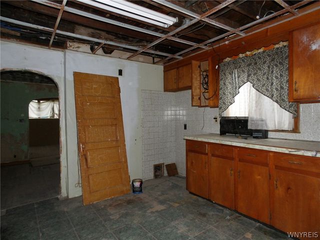 507 W Utica Street, Buffalo, NY 14213