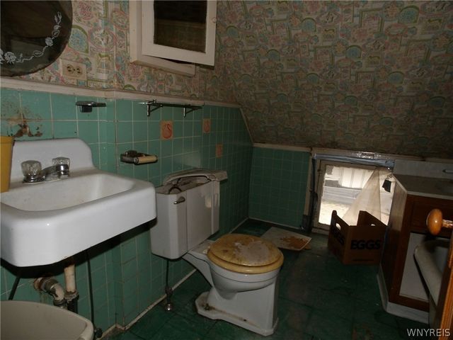507 W Utica Street, Buffalo, NY 14213