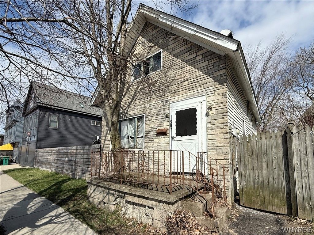 507 W Utica Street, Buffalo, NY 14213