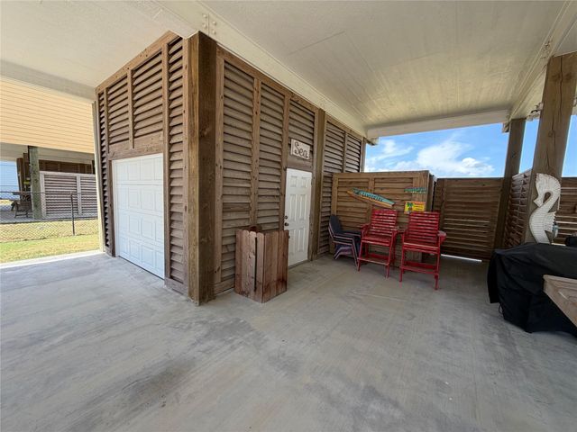 2291 Lobster, Crystal Beach, TX 77650