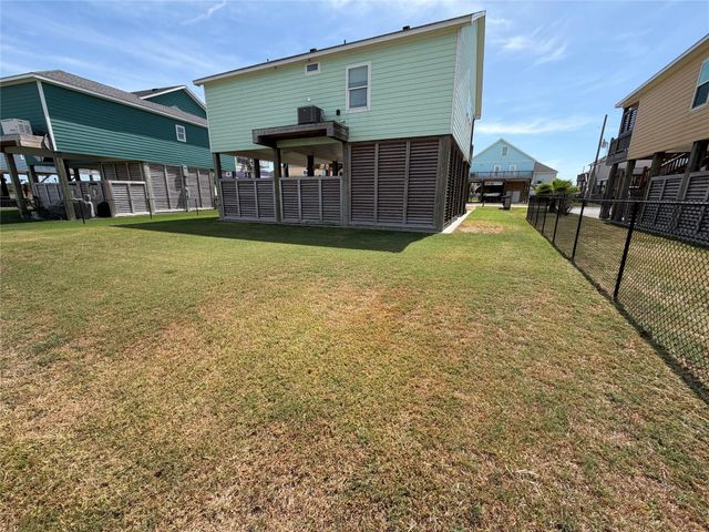 2291 Lobster, Crystal Beach, TX 77650