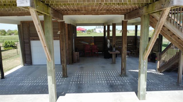 2291 Lobster, Crystal Beach, TX 77650