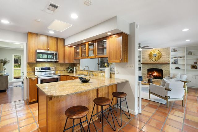 4203 Bamford DR, Austin, TX 78731