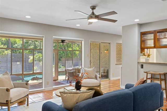 4203 Bamford DR, Austin, TX 78731