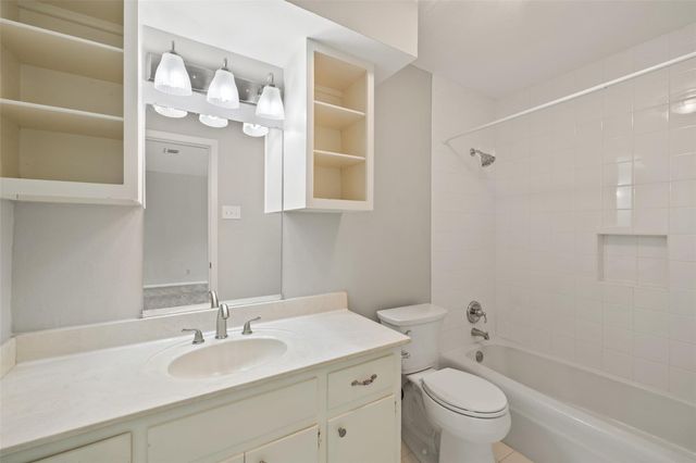 4203 Bamford DR, Austin, TX 78731