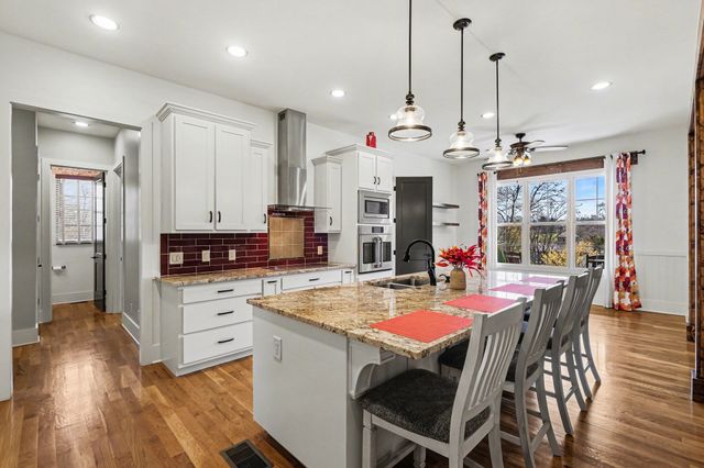 1020 Morchella Private Way, Hendersonville, TN 37075