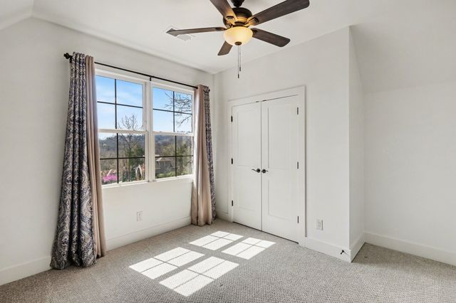 1020 Morchella Private Way, Hendersonville, TN 37075