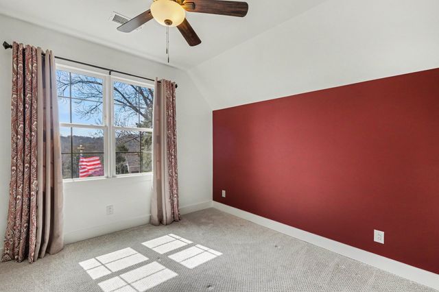 1020 Morchella Private Way, Hendersonville, TN 37075